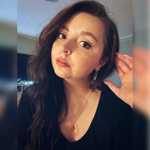 Meet your Posher, Michaela